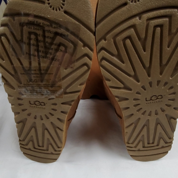 UGG - Picture 4 of 8